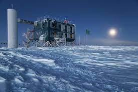 Neutrino detectado desde Antártida está a 6.000 millones de años luz