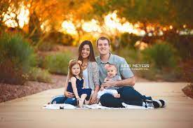 50 family portrait poses guide for