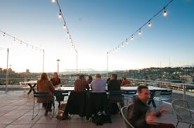 Summer Patios In Seattle And Bellevue