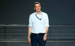 Dries Van Noten One Of Belgiums Top Fashion Designers