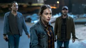 fear the walking dead date intrigues