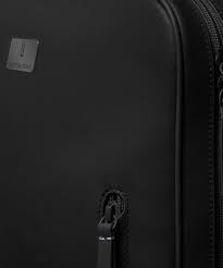 virtuoso minimalist backpack black