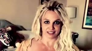 britney spears talks in an accent in