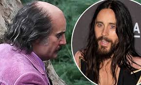 Throughout the house of gucci trailer, viewers get a handful of glimpses at jared leto's take on paolo gucci. Jared Leto Looks Unrecognisable With Receding Hairline After Arriving On Set To Film House Of Gucci Daily Mail Online