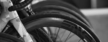 The amount of recommended sag will vary depending on the type of bike that you ride. Tubeless Tire Pressure Recommendations Enve
