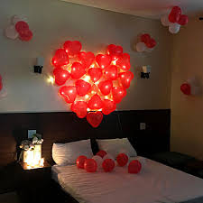 It will be different from just decorating the bed. Anniversary Decorations Services Anniversary Decoration Ideas Ferns N Petals