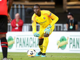 Edouard mendy celebrating a win for reims over marseille. Chelsea Close To Agreeing 20m Deal For Rennes Goalkeeper Edouard Mendy 247 News Around The World