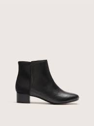 Wide Leather Chartli Valley Booties With Side Zip Clarks