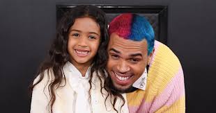 The pop star arrived the iheart music award red carpet with a different look. Chris Brown S Daughter Royalty Is Growing Up So Fast Photos Pressboltnews