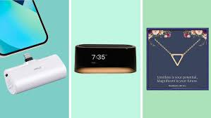 25 8th grade graduation gifts for all