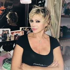Carmen russo was born on october 3, 1959 in genoa, liguria, italy as carmela russo. Carmen Russo Daughter At 53 Husband Career Body Net Worth