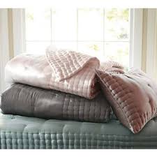 Silk Bed Quilt Size