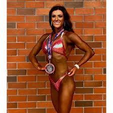bodybuilding hair and makeup the