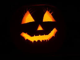 Waar komt halloween oorspronkelijk eigenlijk vandaan? Story Behind Halloween Smart Connecting
