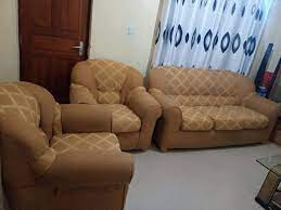 used five seater sofa set on