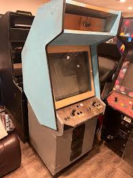dynamo arcade cabinet and rage