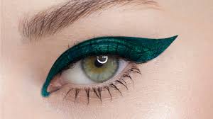 eyeliner colors that make green eyes