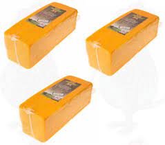 3 X Rode cheddar kaas - Mild | Blok van 2,5 kilo | Online kopen |  GoudseKaasShop.nl