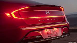 It's also filled with premium technology and superior quality materials. 2020 Hyundai Sonata Hybrid Caricos