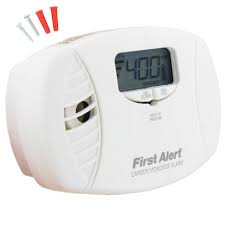 With batteries or through a wired connection. First Alert Co410 Battery Operated Carbon Monoxide Alarm With Backlit Digital Display First Alert Store
