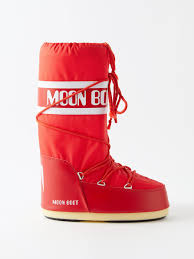 red icon snow boots moon boot