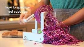 How do you Spiralize cabbage?