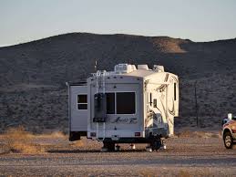 are arctic fox fifth wheels good cers
