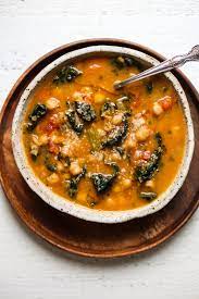 Easy Chickpea And Kale Tuscan Style Soup The Defined Dish gambar png