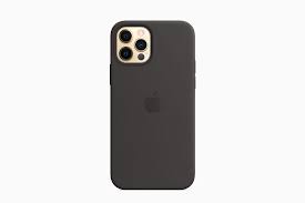 There are plenty of cool materials on the back, from bamboo to walnut, aramid fiber to black leather. 11 Best Iphone Cases For Protection Style In 2020 12 12 Pro Max Se