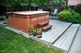 10 Hot Tub Deck Ideas For Inspiration