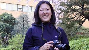 外資系銀行から新聞社カメラマンへ 北村玲奈さんが語る「キャリアの考え方」