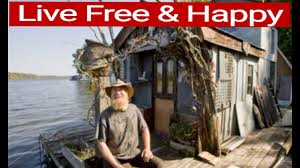 101 small houseboats living free