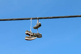 throw shoes on power lines