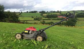 Mower manufacturers have paid attention to homeowners complaining about crowded garages and just push down on a bar to make it go faster. Can You Push A Self Propelled Lawn Mower Lawnmowerfixed