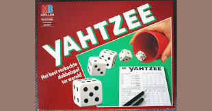 It's great yahtzee fun in a card game! Yahtzee Board Game Boardgamegeek