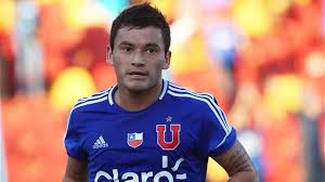 Born on 17 april 1989, he started his youth career with clubs like universidad de chile, cobreloa. Charles Aranguiz Lidera Votacion De El Pais Como Mejor Volante Por Derecha Alairelibre Cl