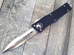 A switchblade (also known as automatic knife, switch, or in british english flick knife) is a type of knife with a folding or sliding blade contained in the handle which is opened by a spring when a button or lever on the grip is pressed. The 14 Best Automatic Knives 2021 Edition Tomorrow S Switchblades