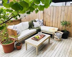 30 ideas that prove small decks can be