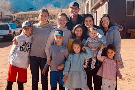 Indianapolis colts quarterback philip rivers, who completed his 17th nfl season earlier this month and celebrated his 39th birthday in december, announced on wednesday that he is retiring from the nfl. Quarterback Philip Rivers Wife Discuss Son S Diabetes Diagnosis People Com