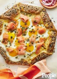 everything bagel galette with eggs and