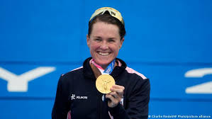 The table is sorted by the most gold medals won and also includes tallies for silver, bronze and the total medals. Flora Duffy Wins Bermuda S First Olympic Gold Ever News Dw 27 07 2021
