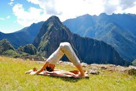 yoga retreat in peru sacred valley of