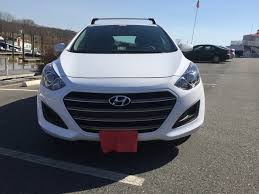 While it has decent handling and plenty of seating and cargo space, its weak. 2016 Hyundai Elantra Gt Test Drive Review Cargurus