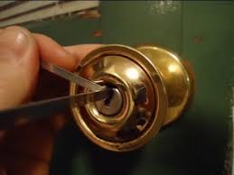 How to pick a lock with a knife. Make Your Own Lock Picks Easy And Free Youtube