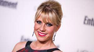 Full House' star Jodie Sweetin pushed ...