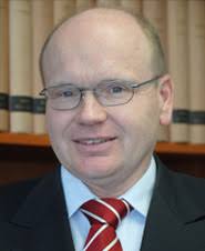 Rechtsanwalt Peter Scheffler wurde 1960 in Gütersloh geboren. Sein Studium der Rechtswissenschaften an der Universität zu Köln schloss er mit dem 1. - peter-scheffler