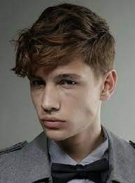 There are a lot of indie hairstyles for guys there that you can wear and look over for your own personal look. Indie Haare Frisuren Stile 2018 Wavy Hair Men Men Vintage Haircut Mens Hairstyles Short