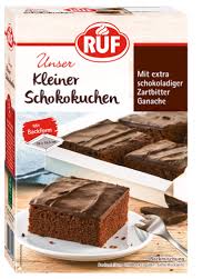 Bake the cake in the oven. Cake Baking Mixes Ruf Lebensmittel