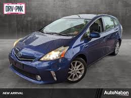pre owned 2016 toyota prius v five 4dr