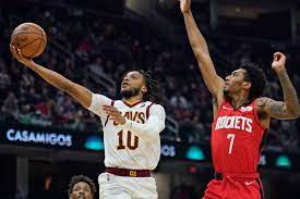 Cavaliers win fifth straight, rout Rockets 124-89